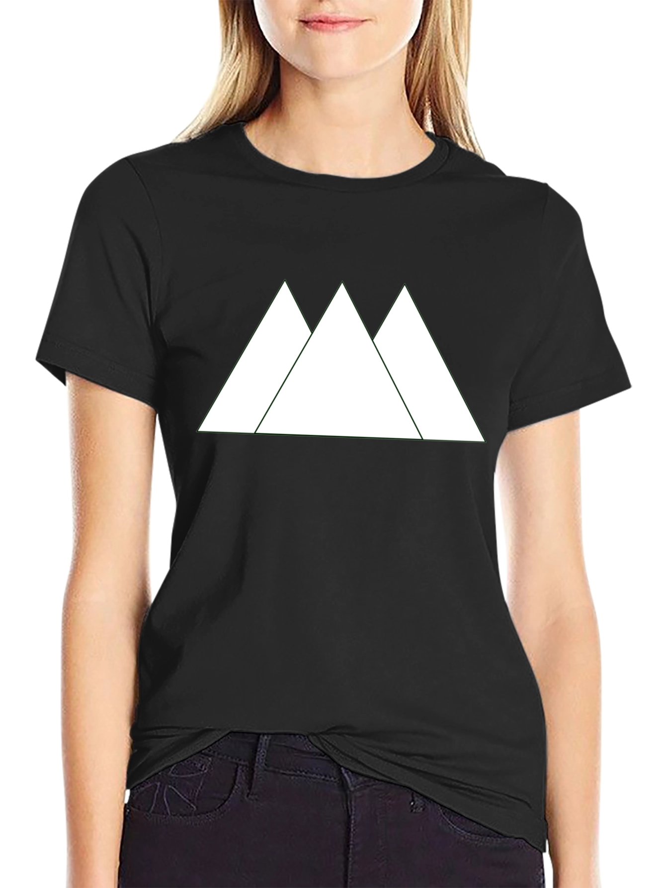 Minimalist Mountain Peak Graphic Tee - Black