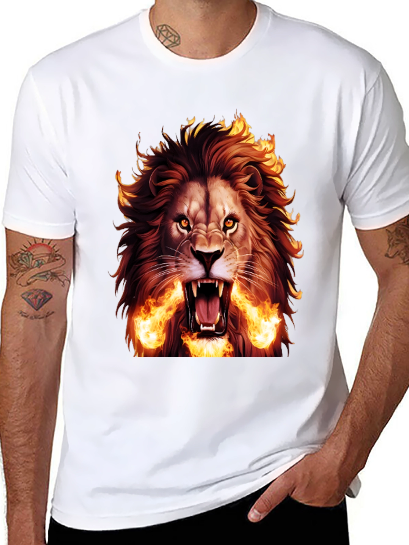 Fiery Lion Graphic Tee - Bold Black T-Shirt