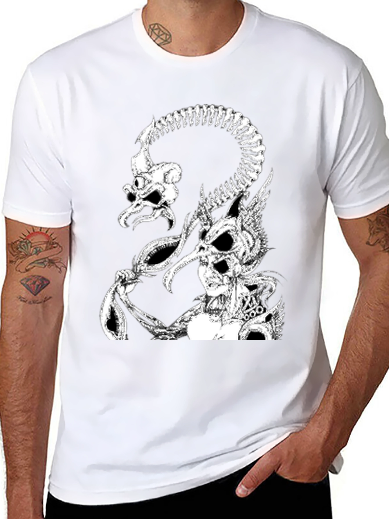 Skull Creature Graphic T-Shirt - Black