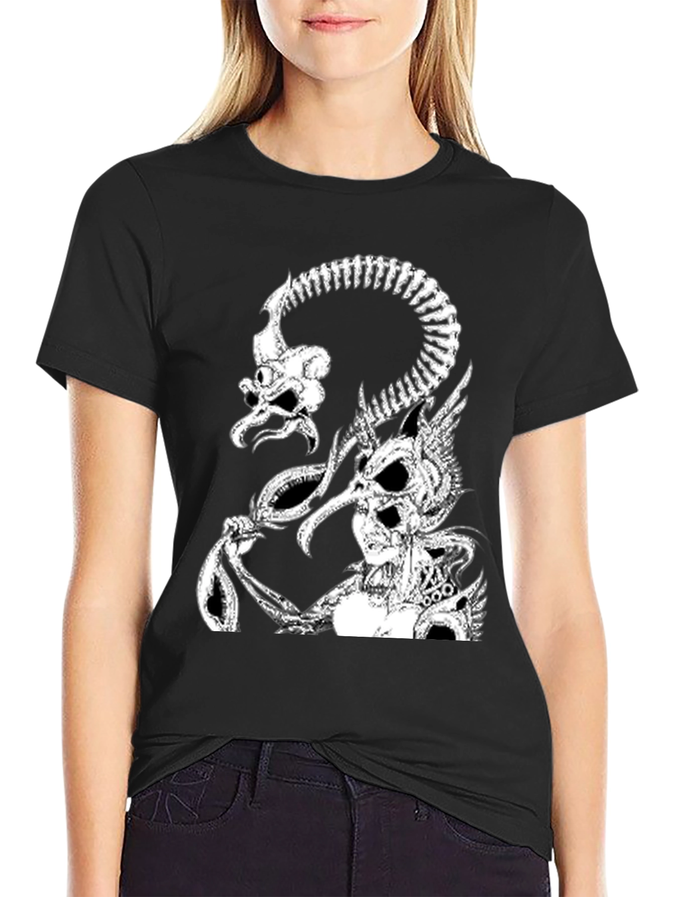 Skull Creature Graphic T-Shirt - Black