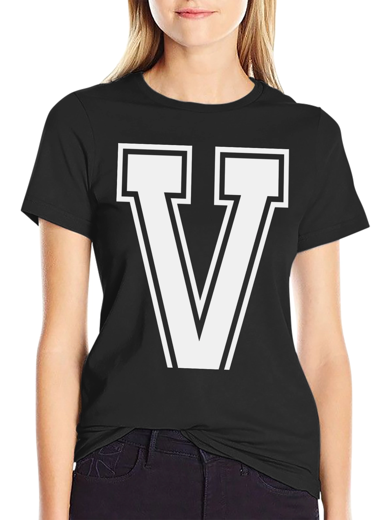 Bold Letter V Graphic T-Shirt - Casual Style