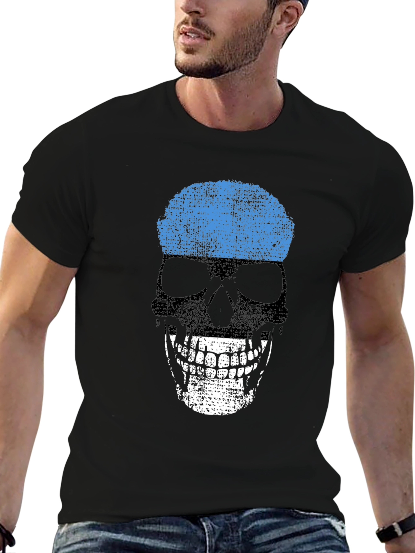 Estonia Flag Skull Graphic T-Shirt