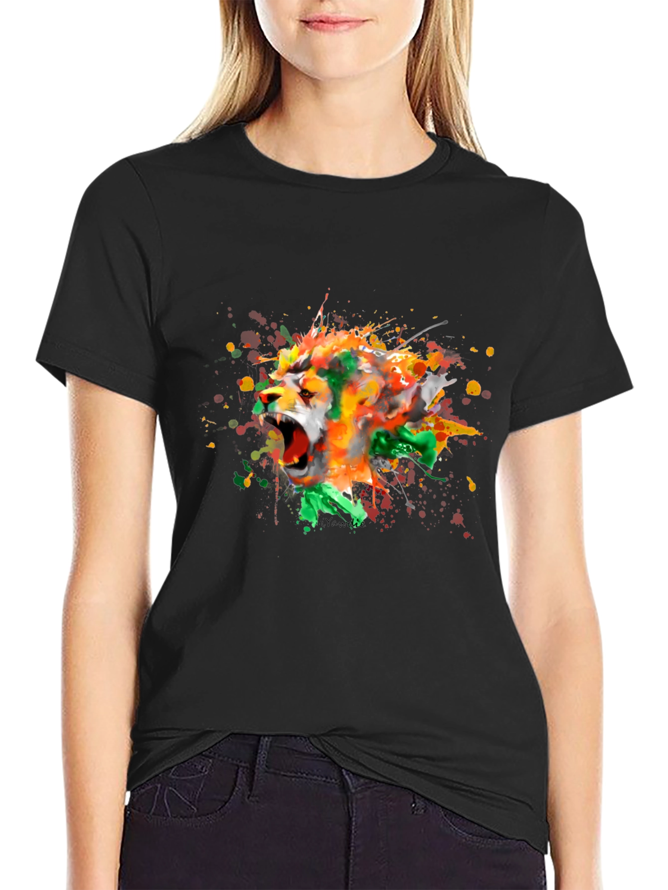 Roaring Lion Splash Art Graphic Tee