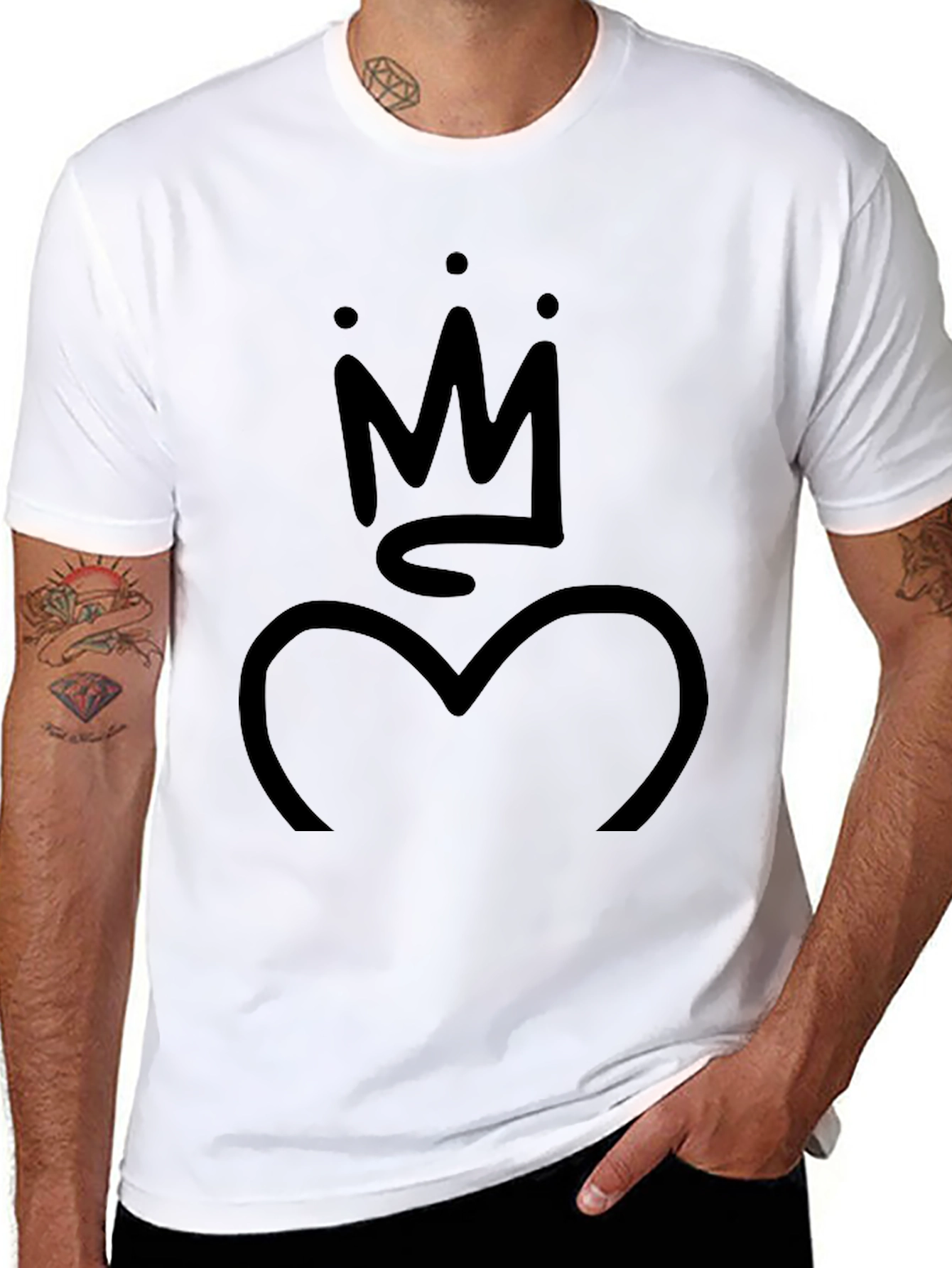 Crown Heart Graphic T-Shirt - Stylish Black Tee