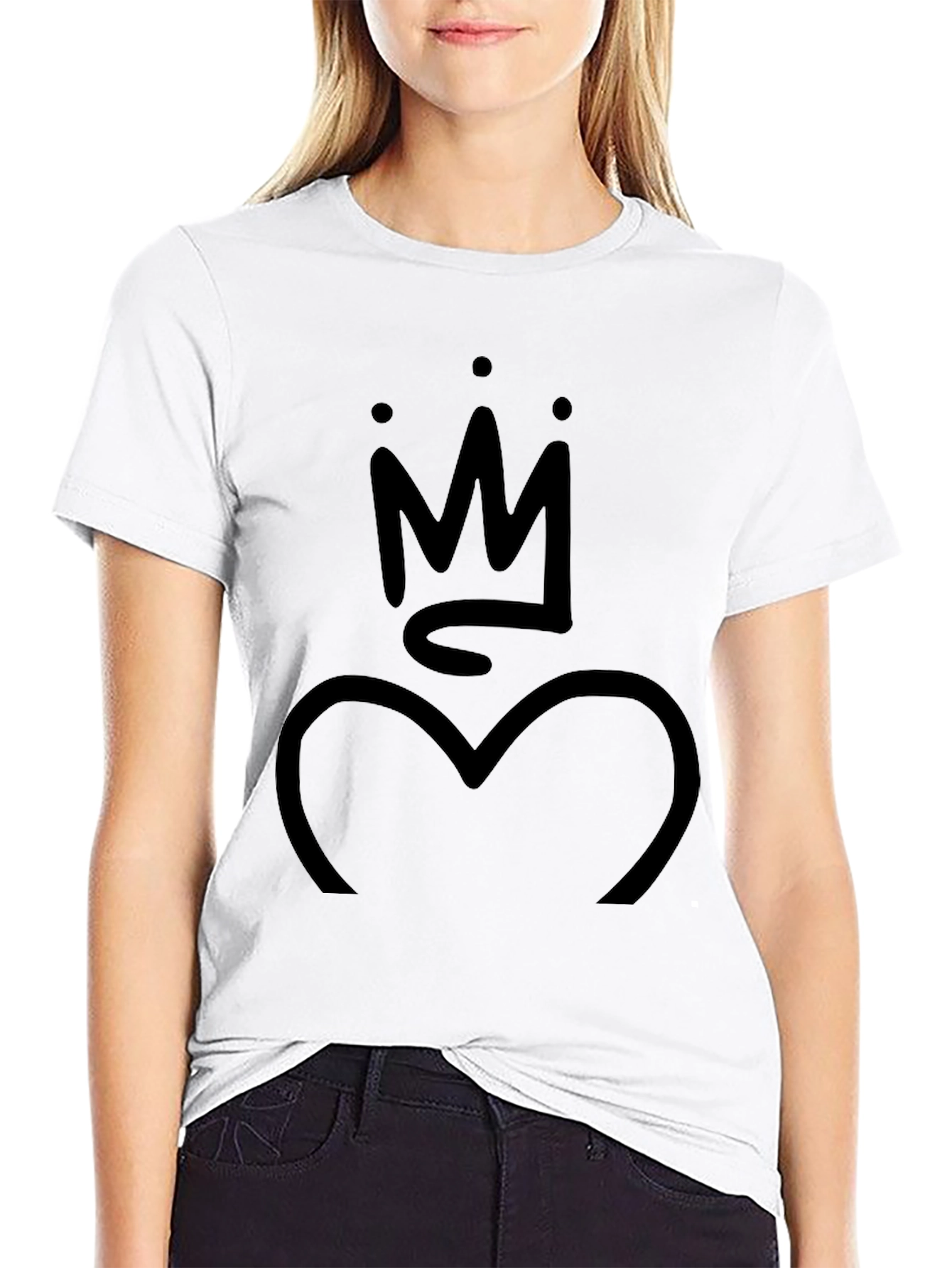 Crown Heart Graphic T-Shirt - Stylish Black Tee