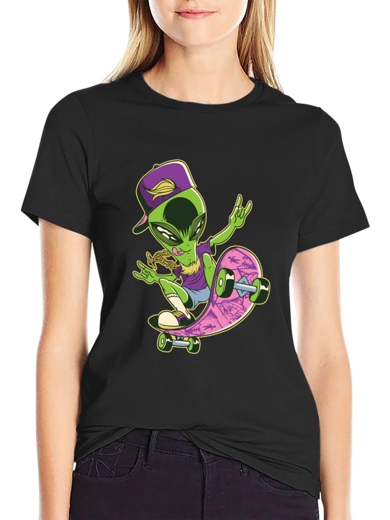 Cool Alien Skateboard Graphic T-Shirt