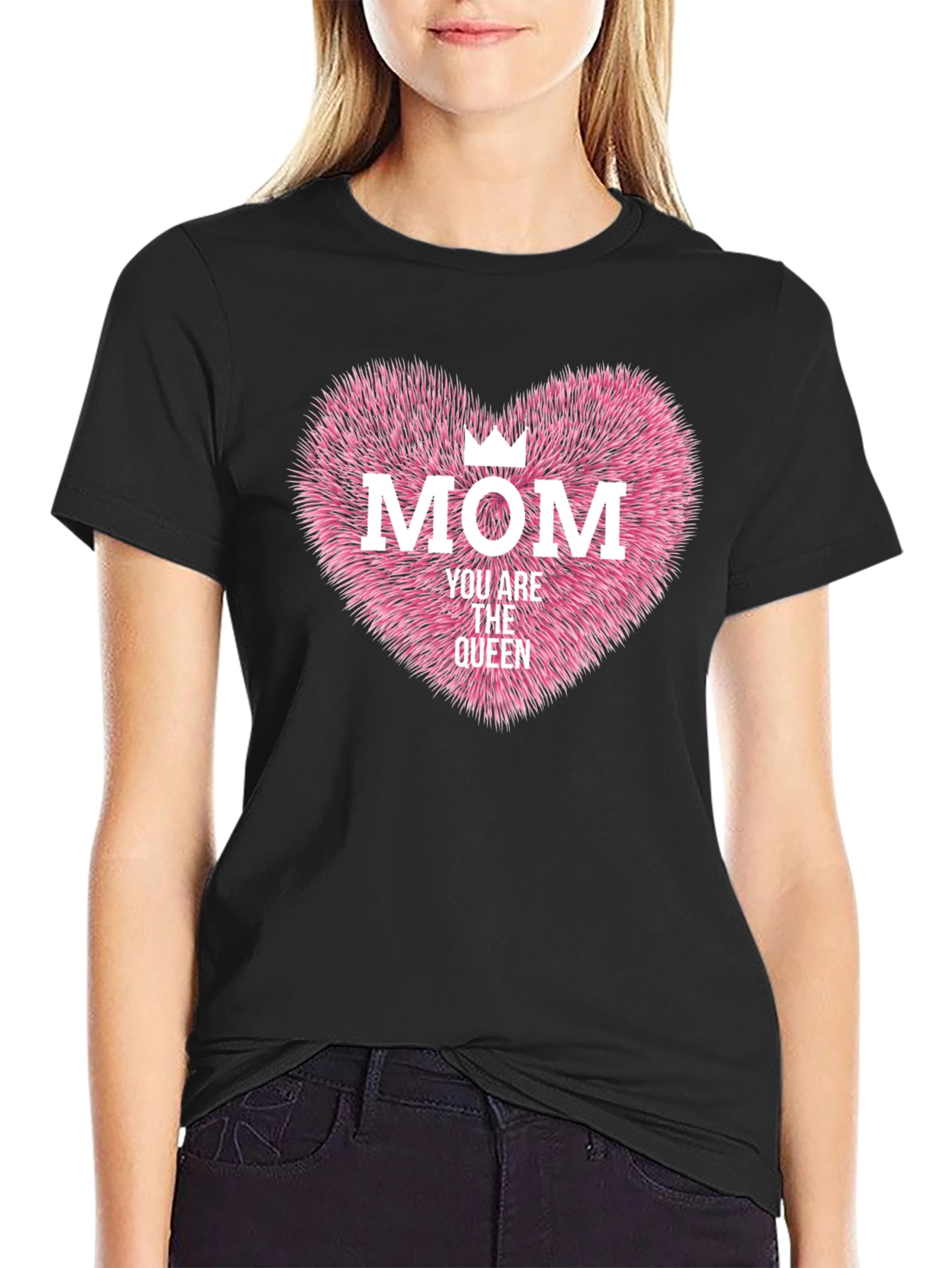 Mom Queen Heart Graphic Tee - Black