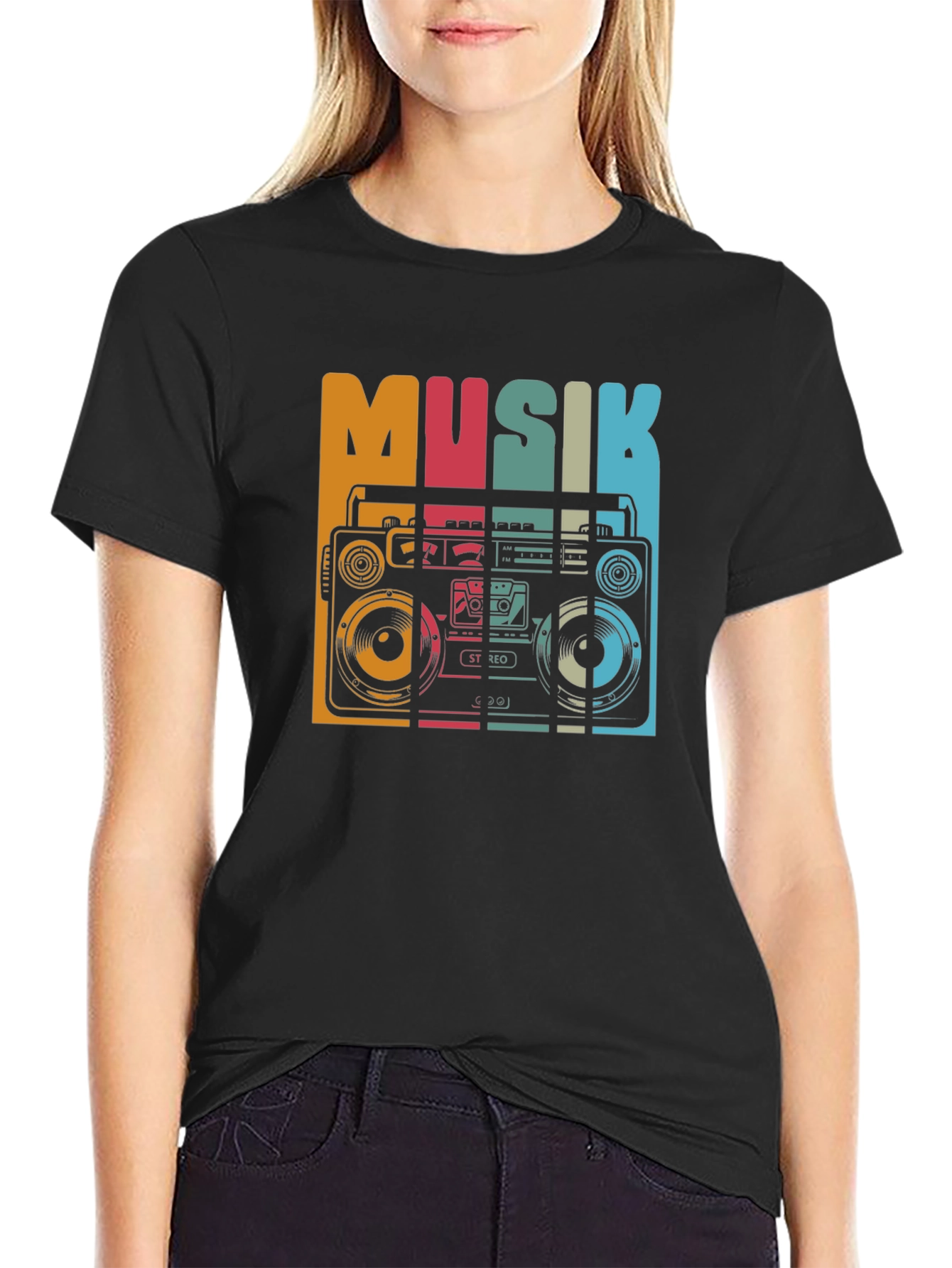 Retro Musik Boombox Graphic Tee