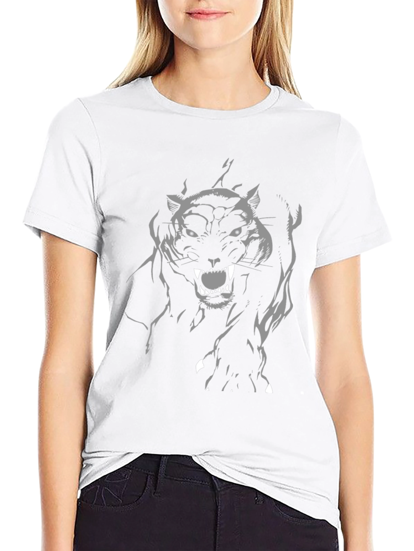 Black Panther Graphic Tee - Bold & Fierce Design